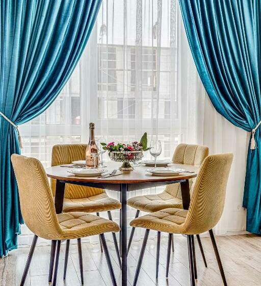 Ari Pink & Turquoise Afi Mall High End Apartments