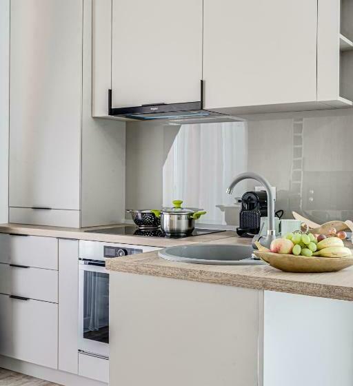 Ari Pink & Turquoise Afi Mall High End Apartments