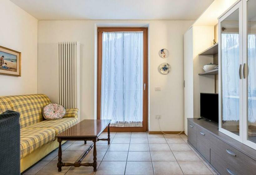 Casa Lidia Luxury Apt 8