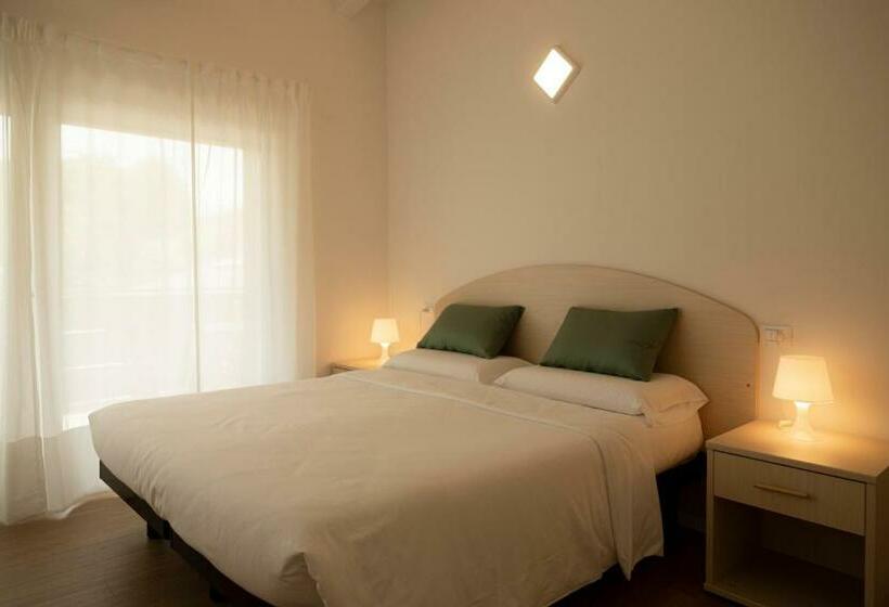 Holiday Apartments Giulia Green