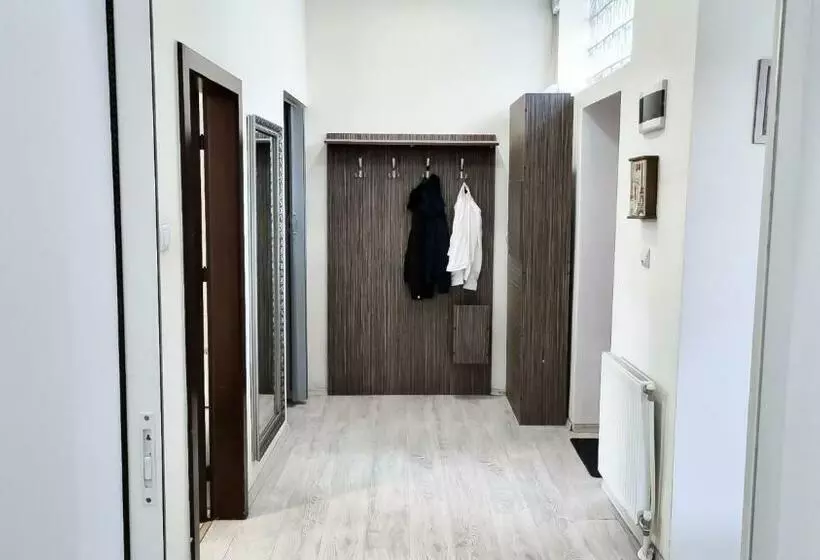 Simi Central Apartment