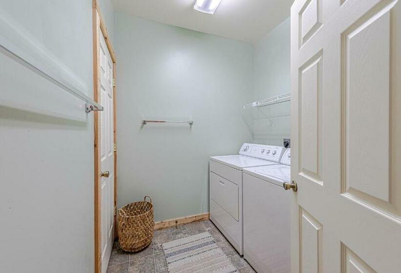 Bear Pause Cabin 3 Br/3ba Amazing View Of The Lake