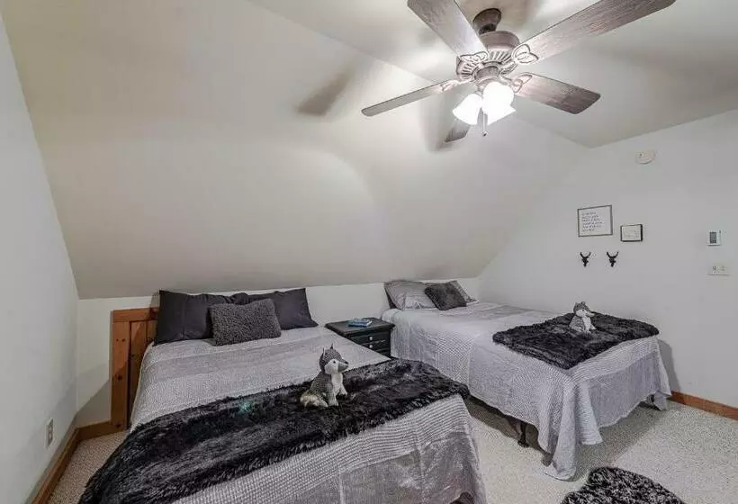 Bear Pause Cabin 3 Br/3ba Amazing View Of The Lake