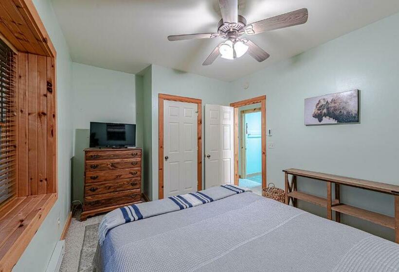 Bear Pause Cabin 3 Br/3ba Amazing View Of The Lake