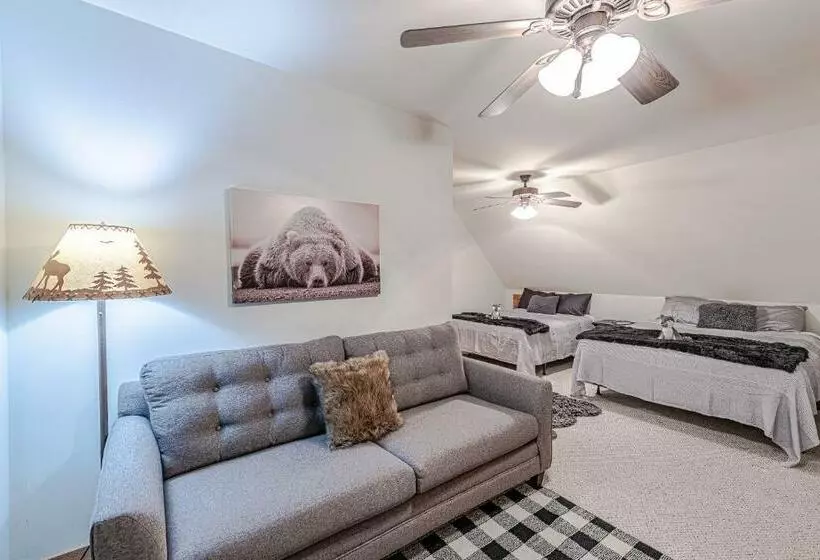 Bear Pause Cabin 3 Br/3ba Amazing View Of The Lake