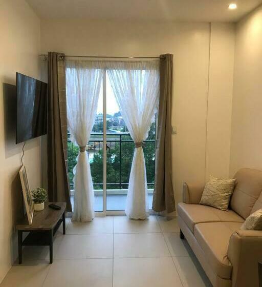Matina Enclaves 2 Br With Balcony