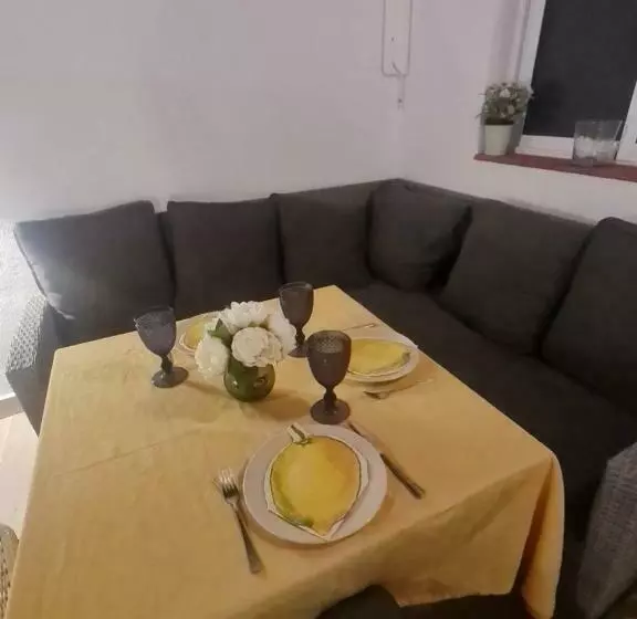 Precioso Bungalow Residencial Santa Marta