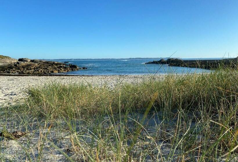 Appartement Avec Terrasse Vue Mer, Parking Privé