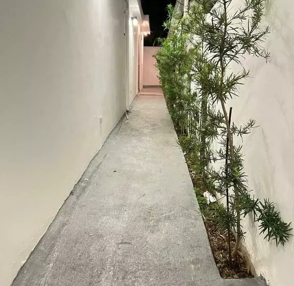 Beautiful Cozy Los Jardines, 1 Floor