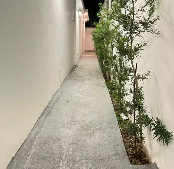 Beautiful Cozy Los Jardines, 1 Floor
