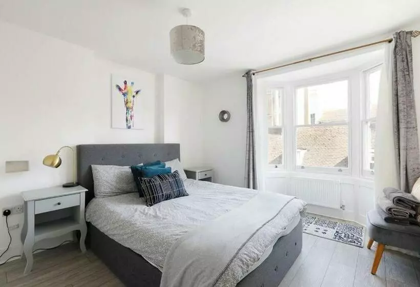 Camelford Place