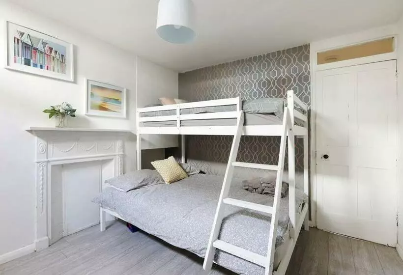 Camelford Place