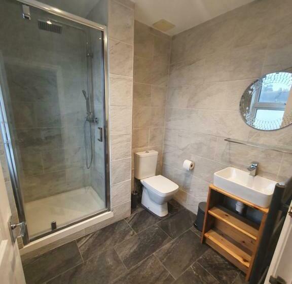 Sunny Apartment With A 10 Minute Walk To The Sea