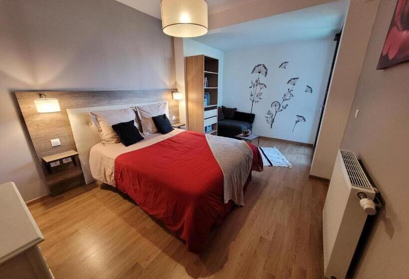 Agréable Appartement Avec Balcon