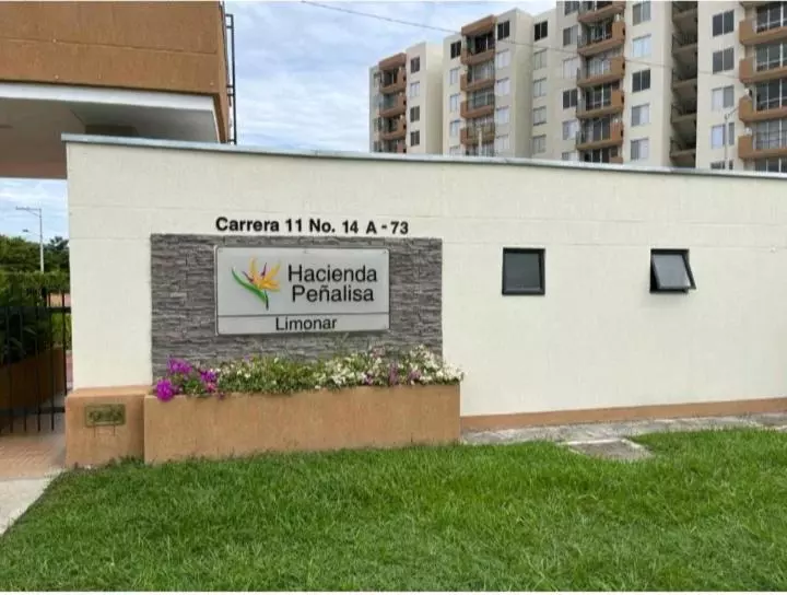 Apartamento En Conjunto Hacienda Peñaliza Limonar