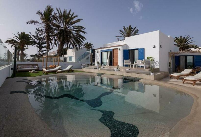 Villa Eden Beachfront Corralejo By Holidays Home
