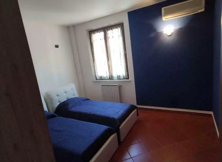 M & M Pinzi Suite Apartment