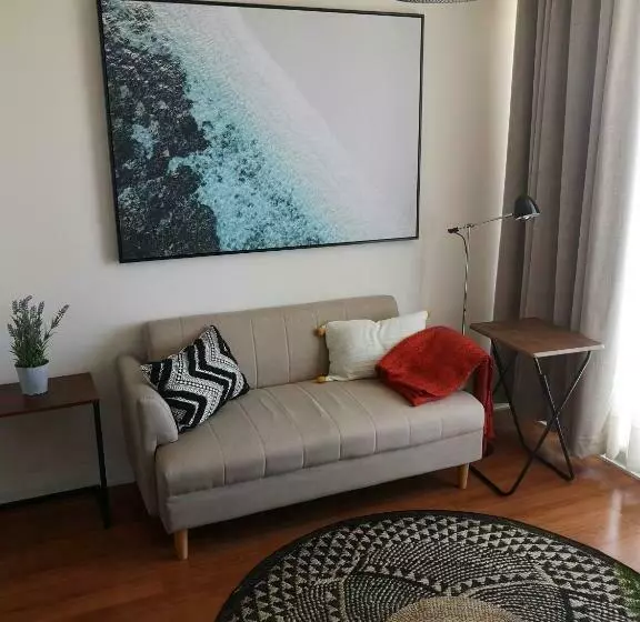 Tranquilo Y Acogedor Departamento En Con Con