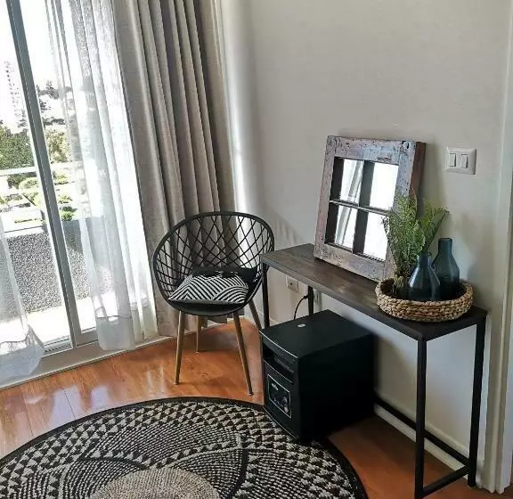 Tranquilo Y Acogedor Departamento En Con Con