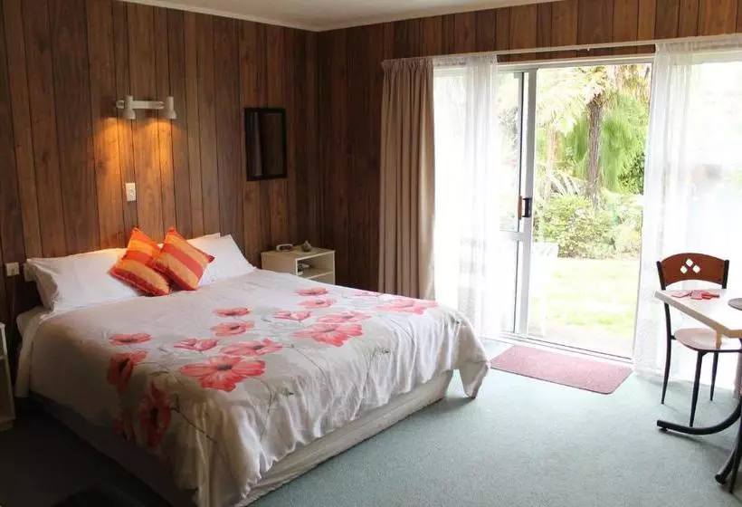 Anglers Paradise Motel