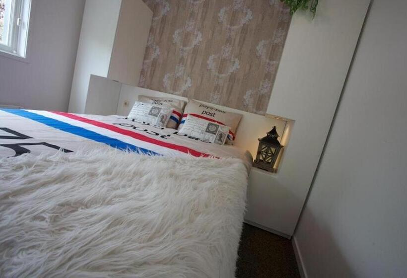 B&b Pension Perruque