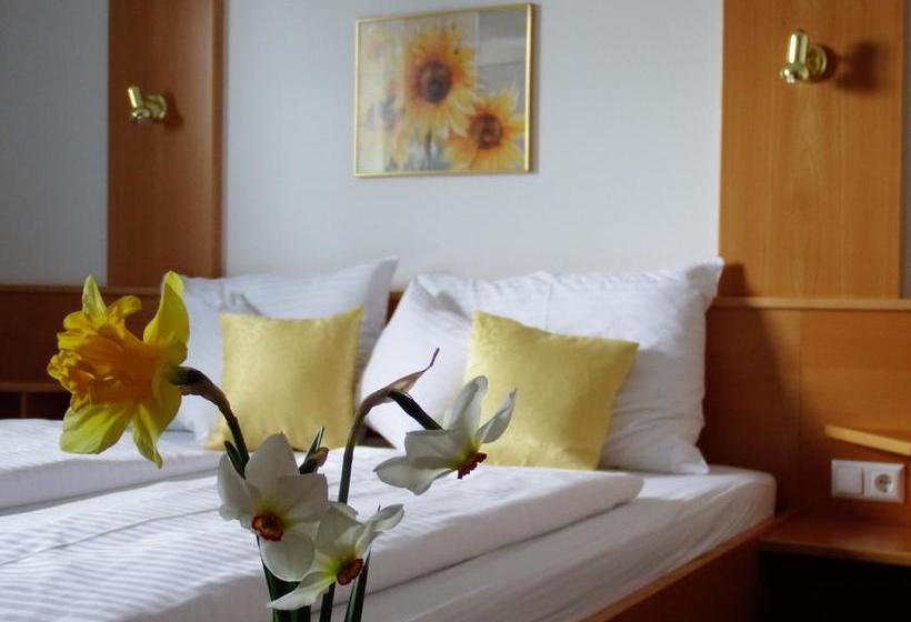 Bed and Breakfast Gartenpension Fischl