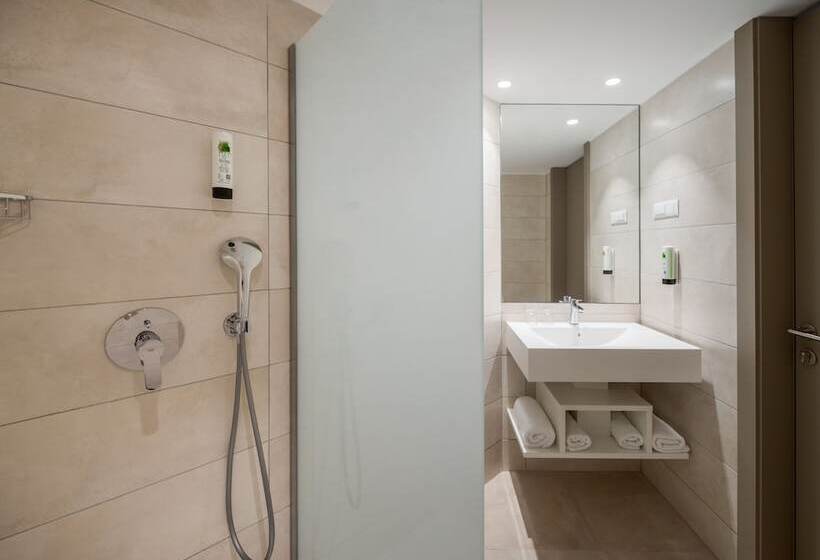 هتل Bretanide Sport & Wellness Resort   All Inclusive