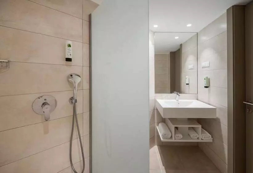 هتل Bretanide Sport & Wellness Resort All Inclusive