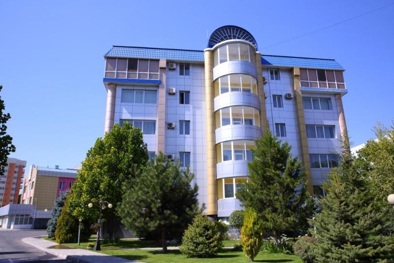 酒店 Golden Dragon