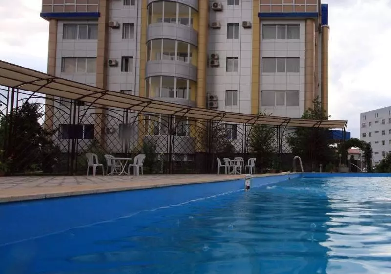 酒店 Golden Dragon