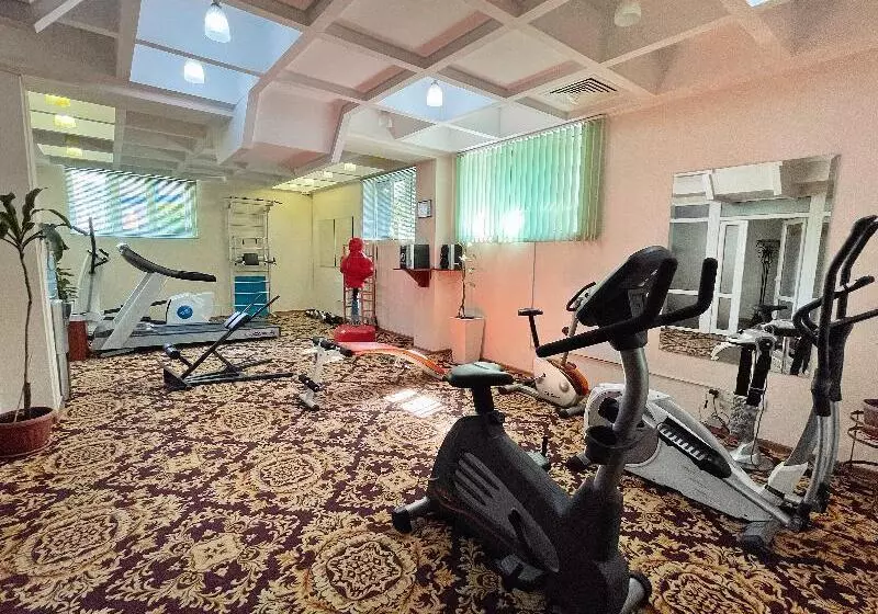 酒店 Golden Dragon