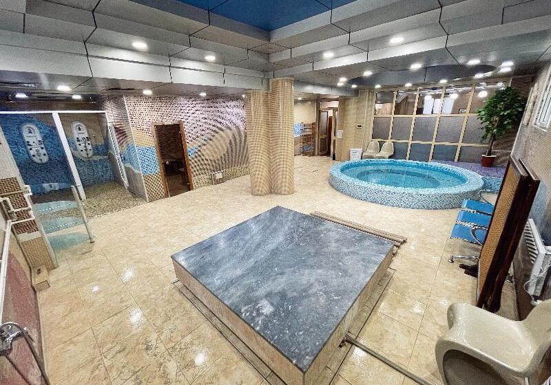 酒店 Golden Dragon