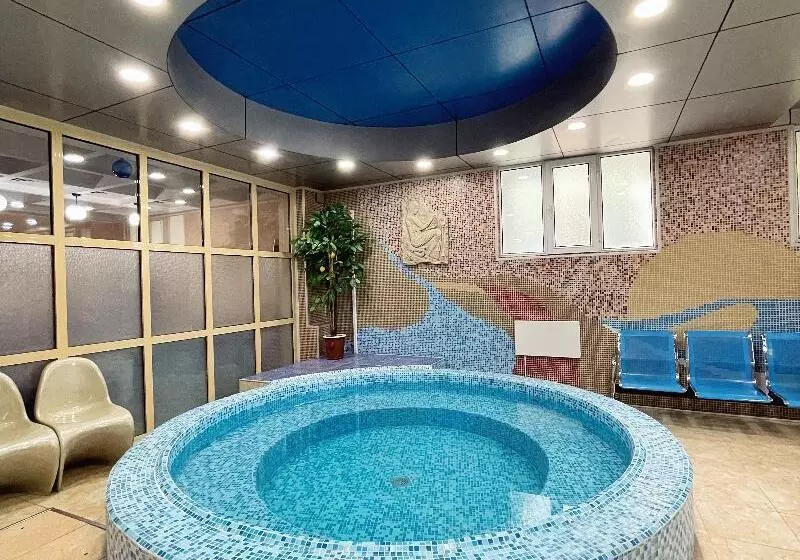 酒店 Golden Dragon