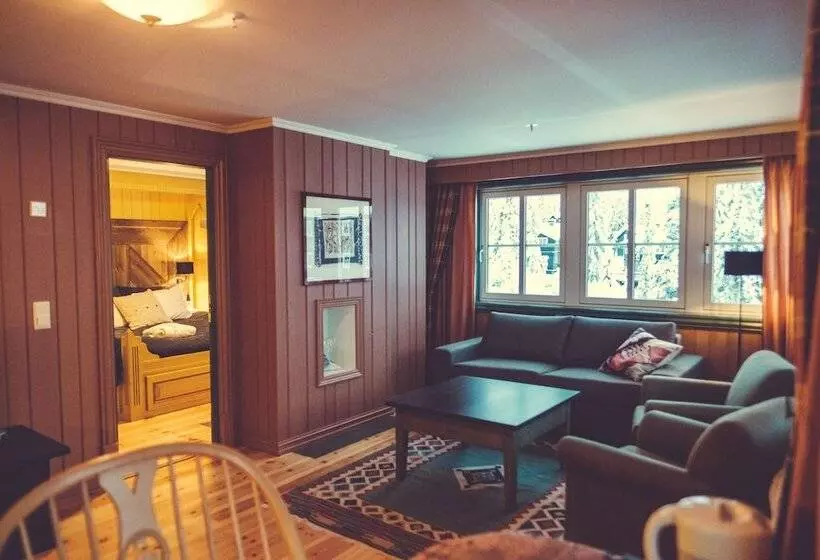 فندق Gudbrandsgard