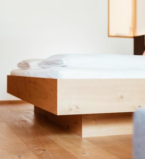 Отель Hubertus Mellau Gmbh