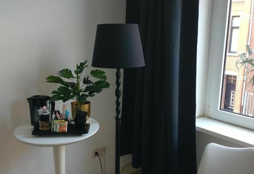 ホテル Inn Den Acht Venlo