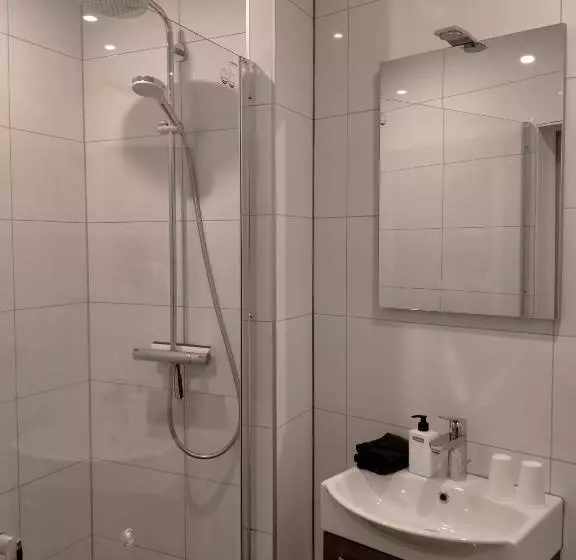 호텔 Inn Den Acht Venlo