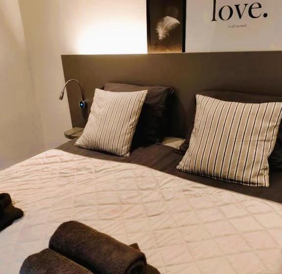 ホテル Inn Den Acht Venlo