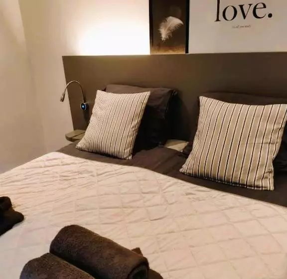 호텔 Inn Den Acht Venlo