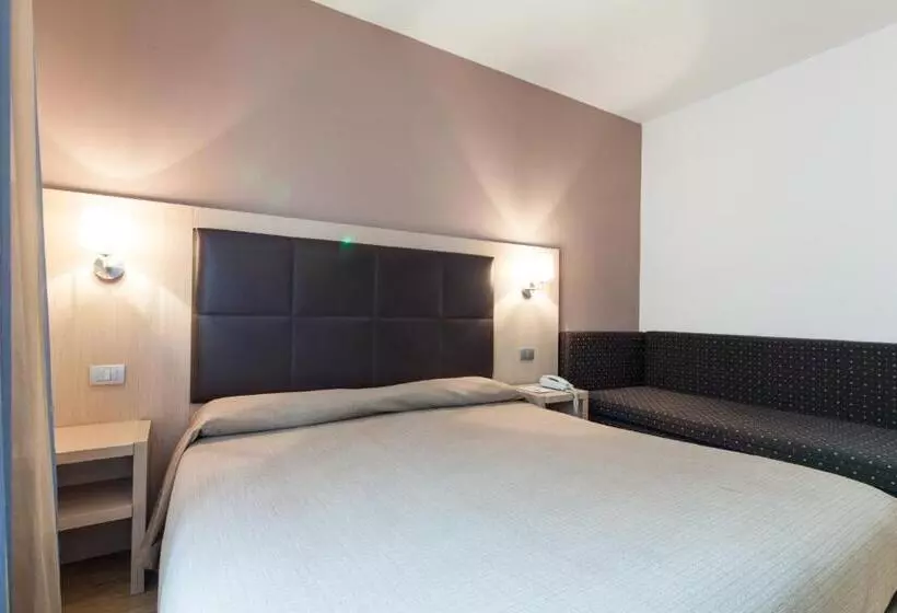 בית מלון כפרי Michelangelo