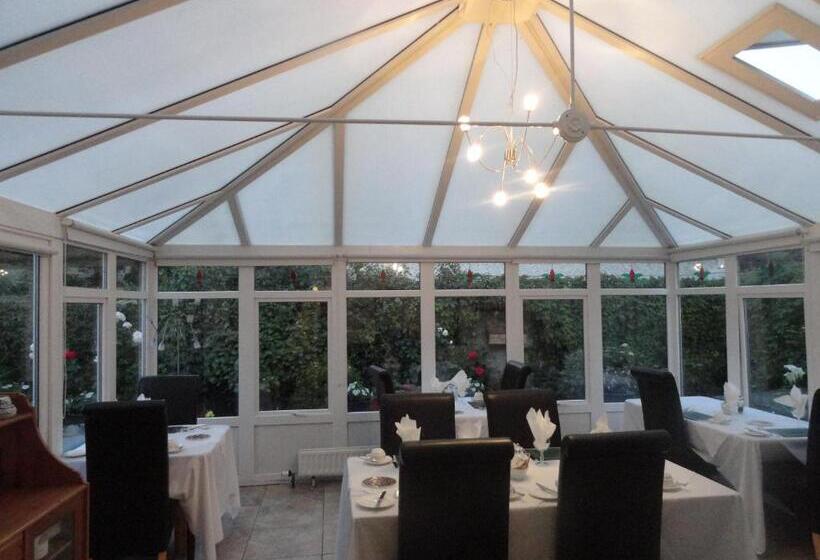 فندق Orley House B&b