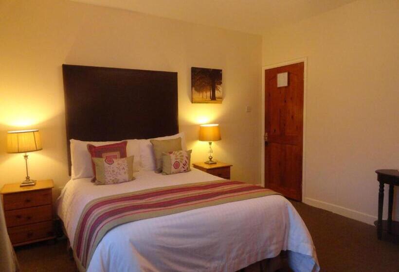 فندق Orley House B&b