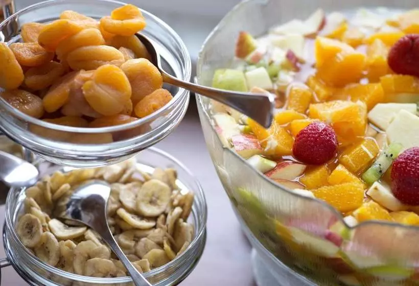 Pannonia Hotel Garni