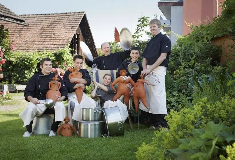 호텔 Restaurant Mohren