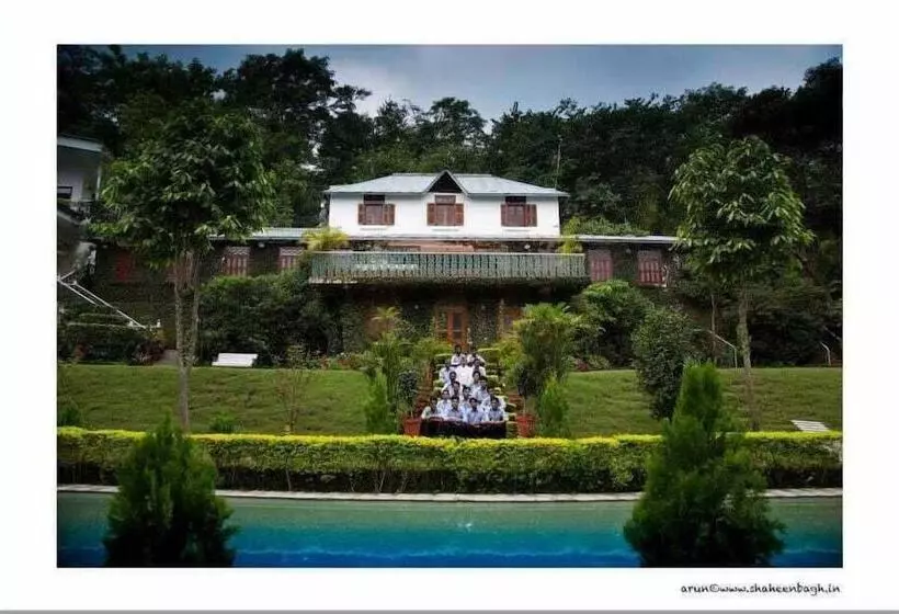ホテル Shaheen Bagh   A Luxury Resort & Spa