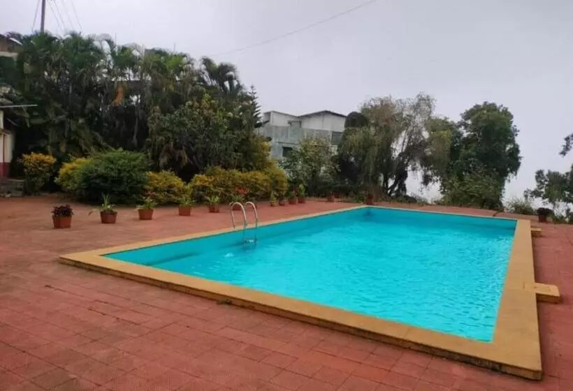 The Dhanhills A Valley View Hotel In Panchgani