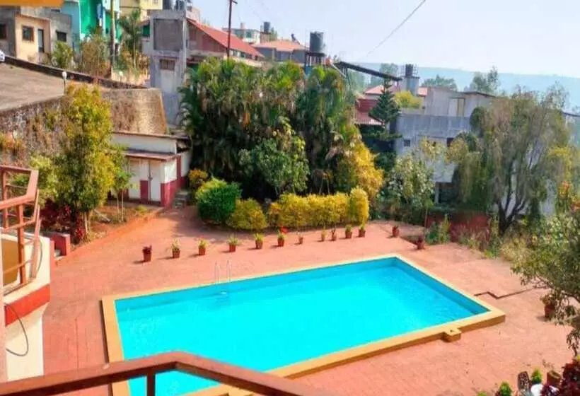 The Dhanhills A Valley View Hotel In Panchgani