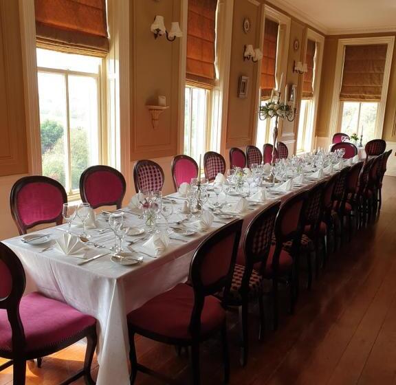 فندق The Listowel Arms