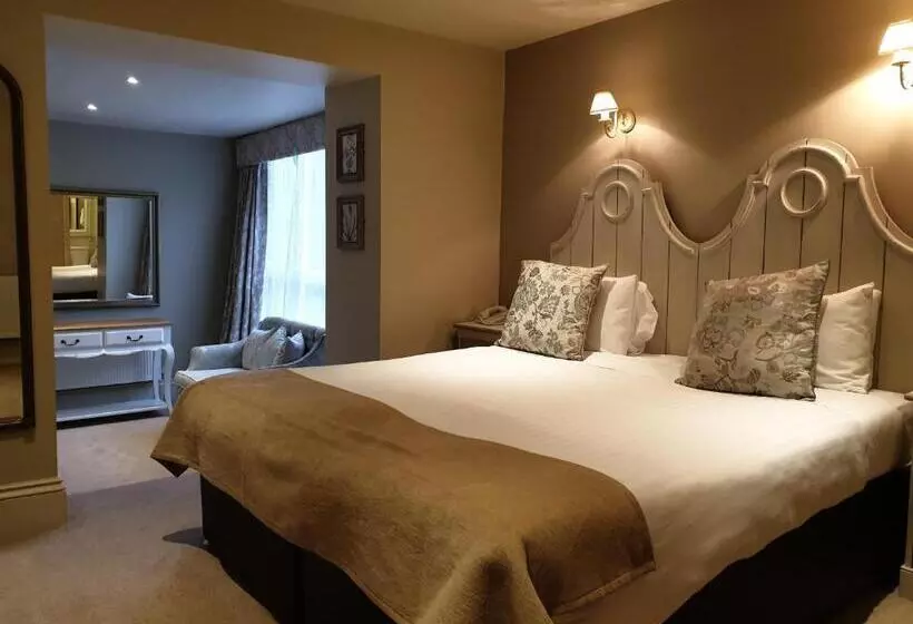 فندق The Listowel Arms