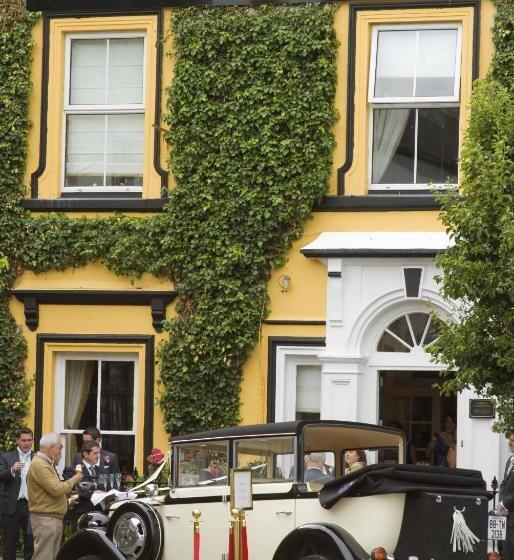 فندق The Listowel Arms